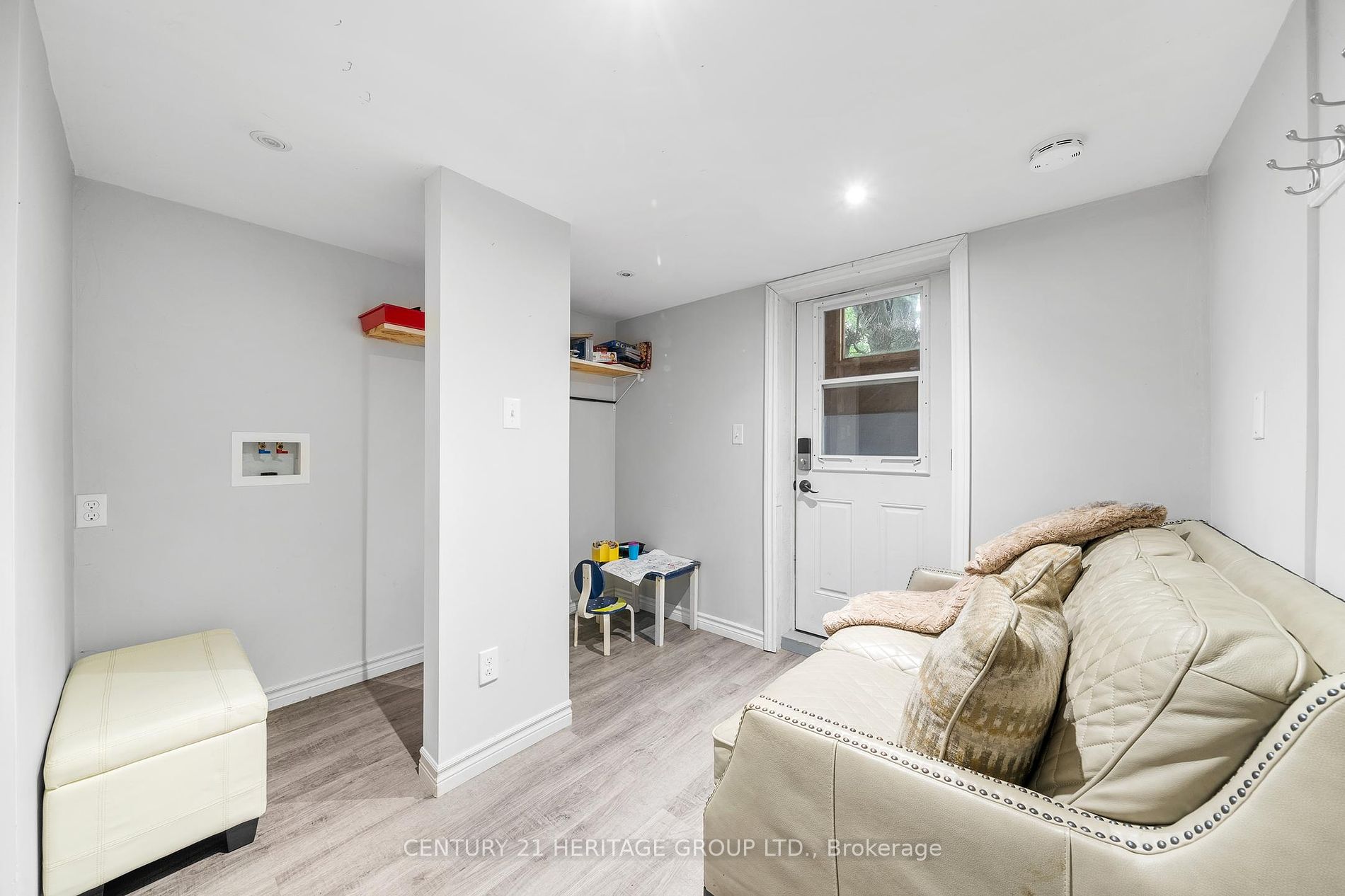 4109 Bonnie Beach Road