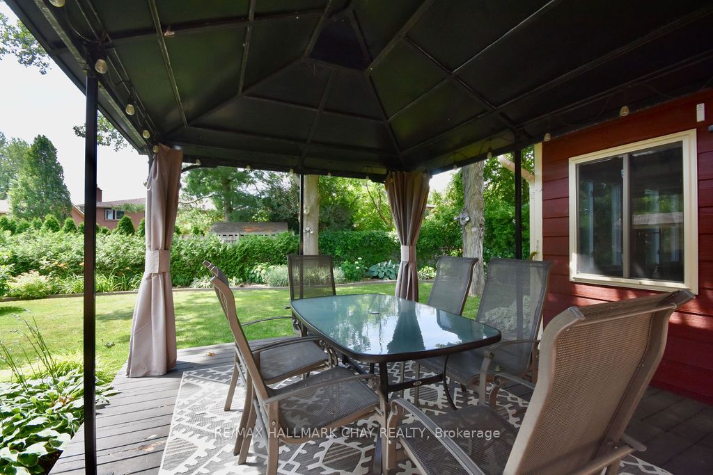 67 Woodcrest Road