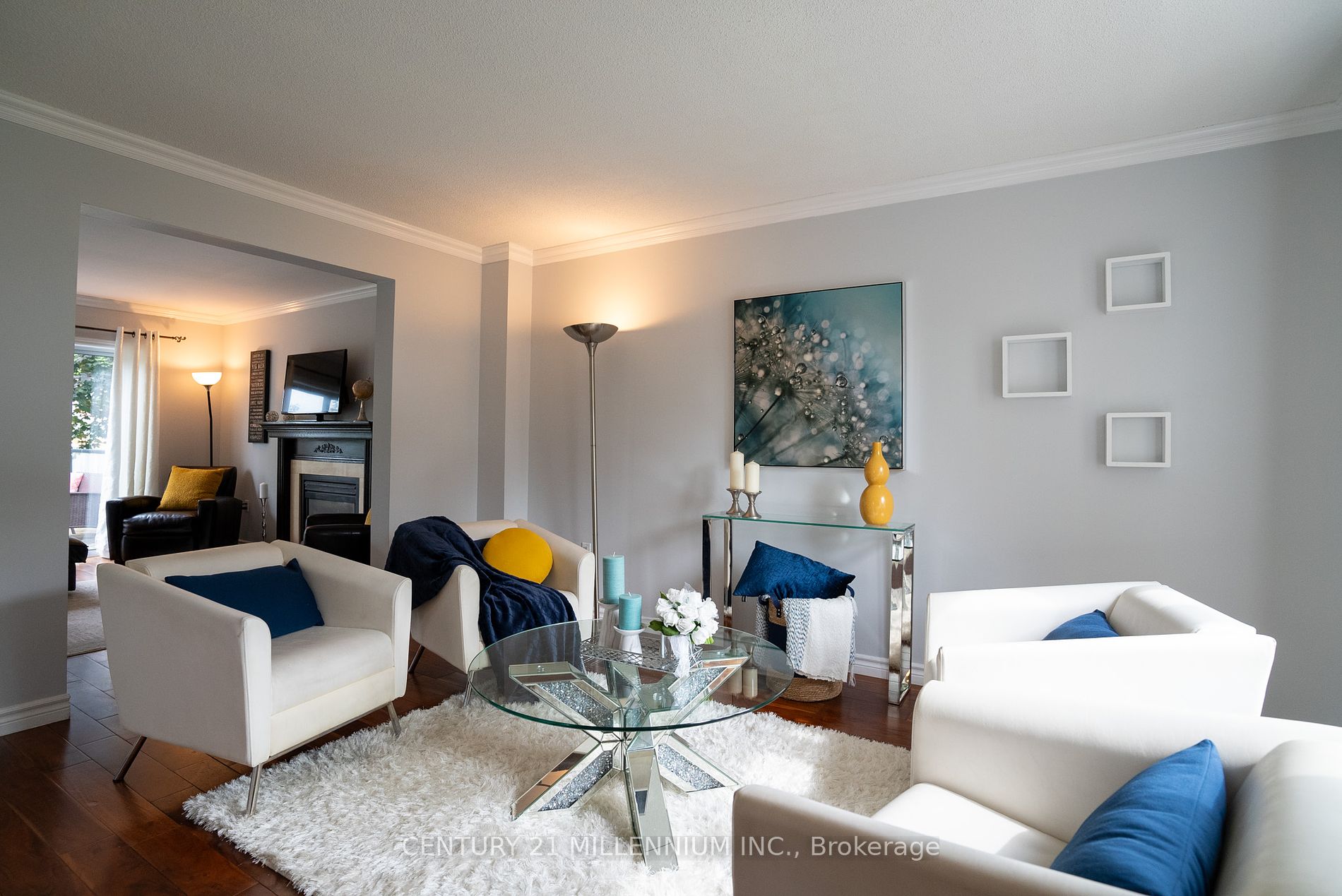 9 Whitehorn Crescent