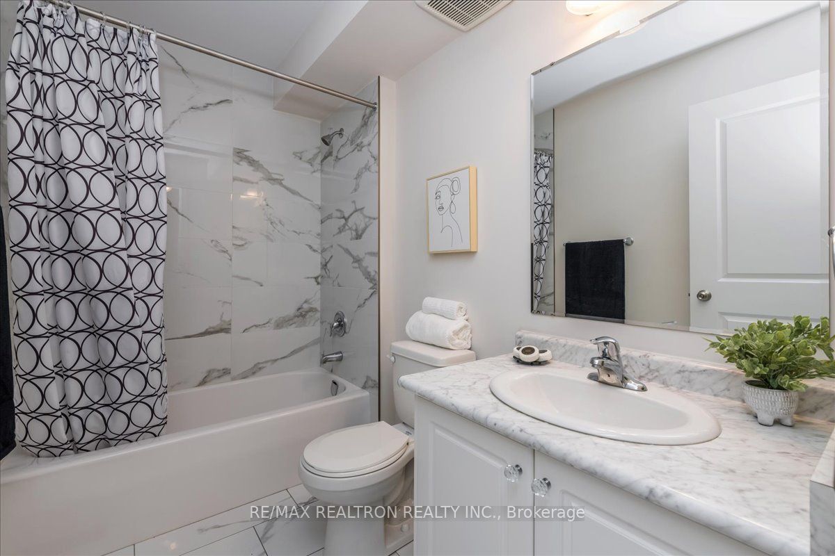 1 Leggott Avenue, #25