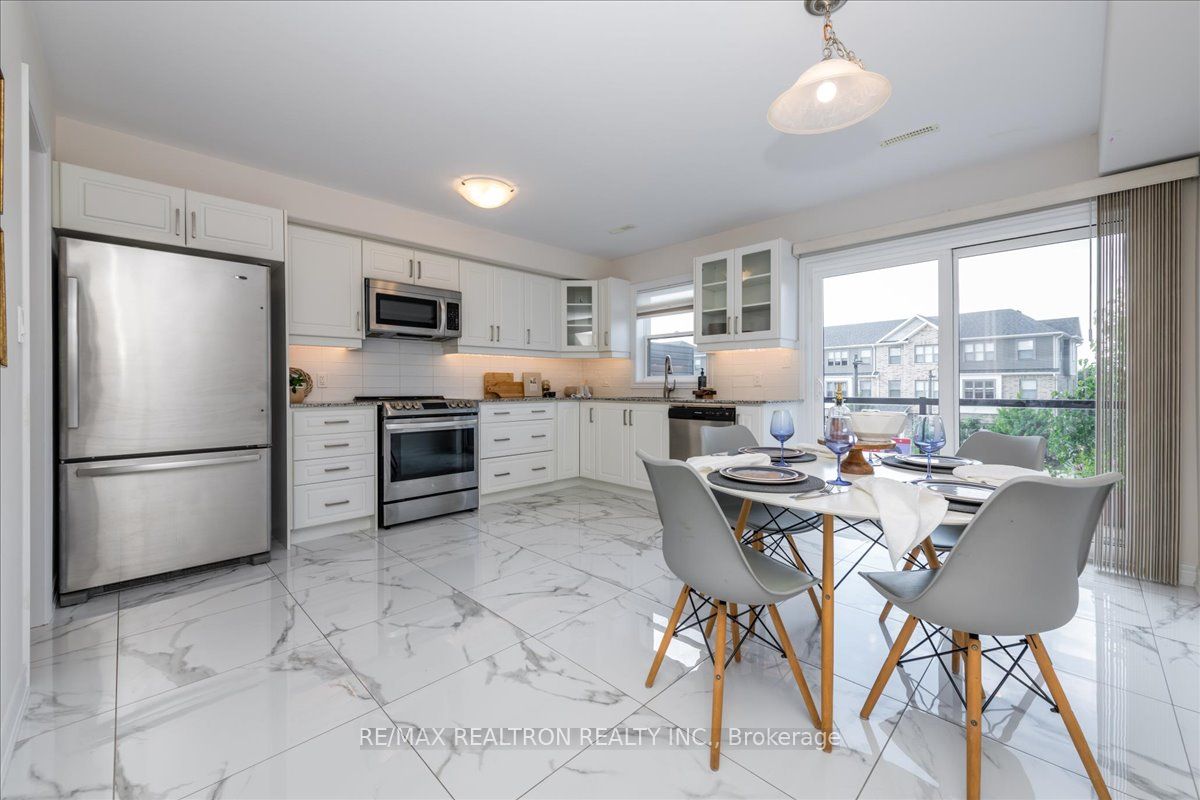 1 Leggott Avenue, #25