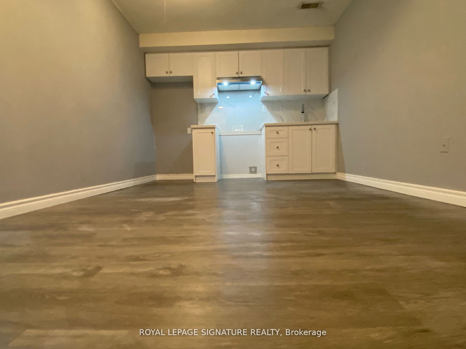 221 Dunsmore Lane, #Lower