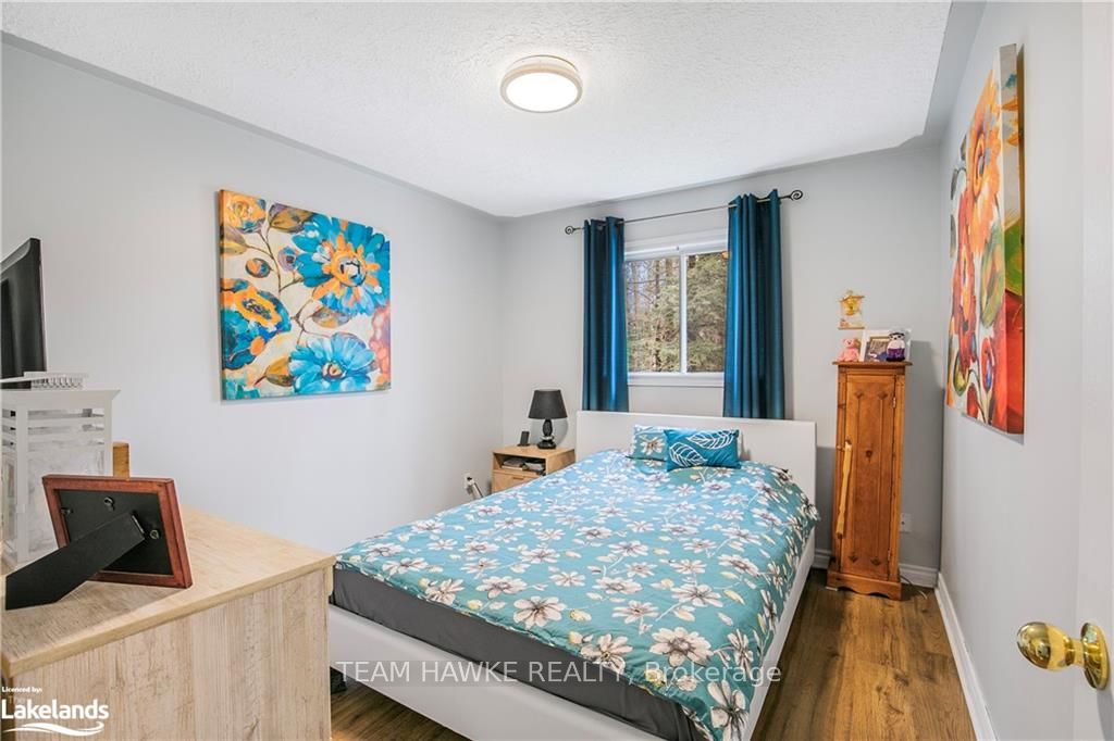 22 Laurier Boulevard