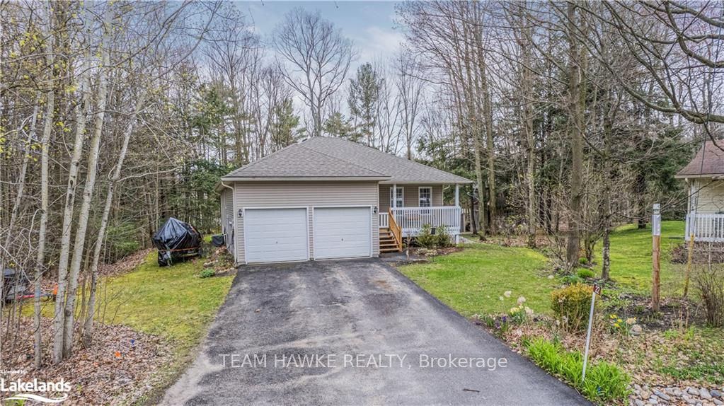 22 Laurier Boulevard