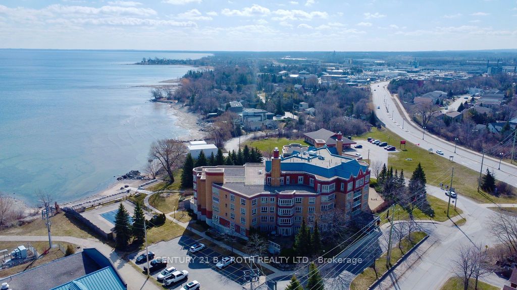 16 Raglan Street, #304