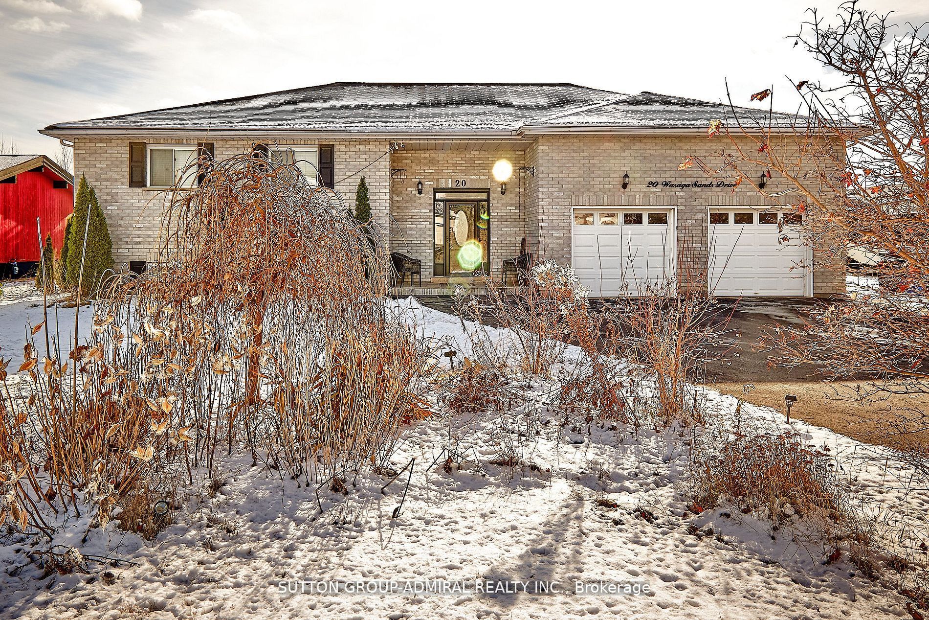 20 Wasaga Sands Drive