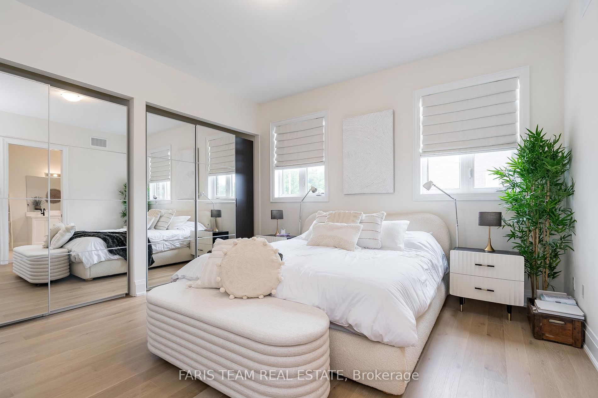 27 Muirfield Dr