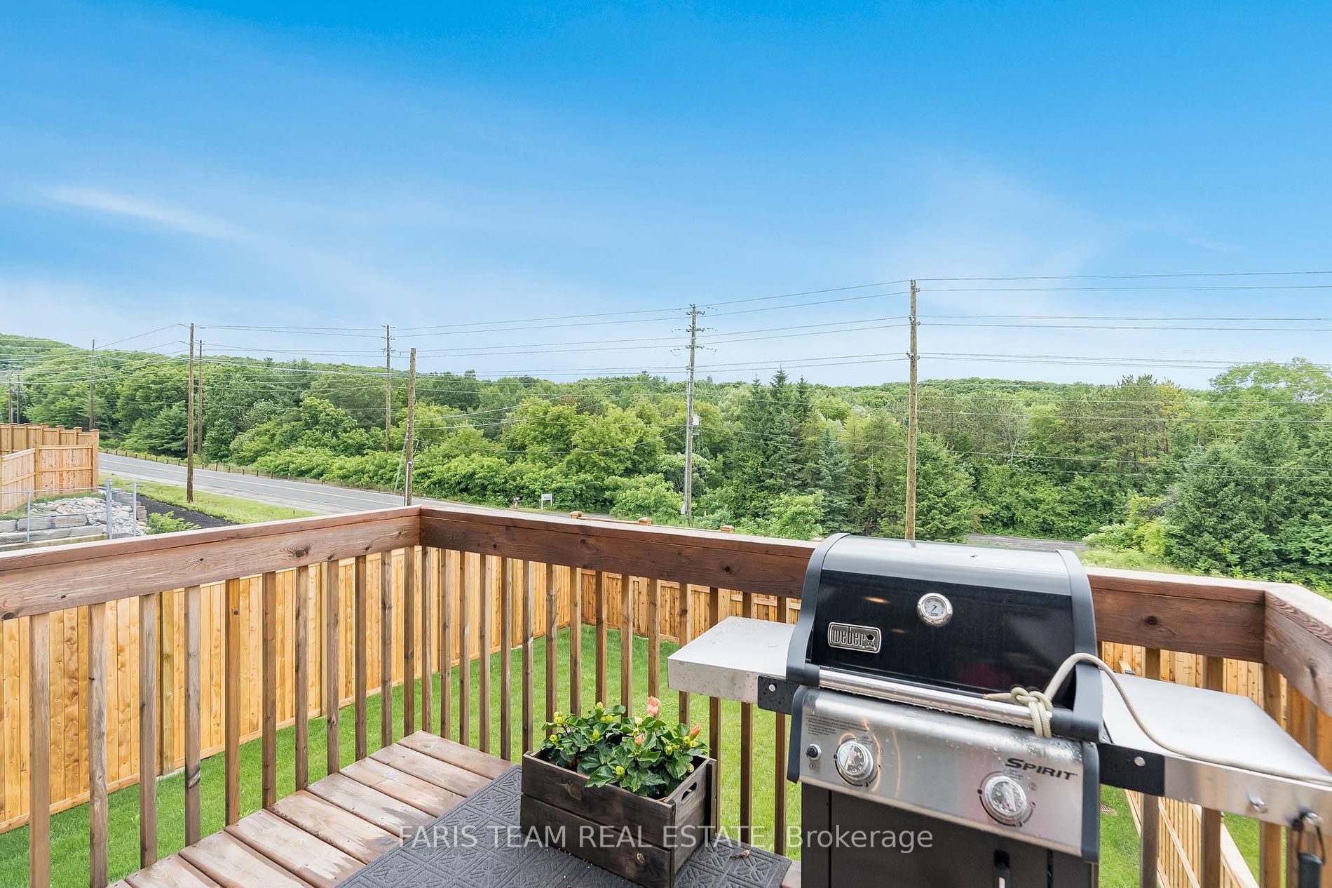 27 Muirfield Dr