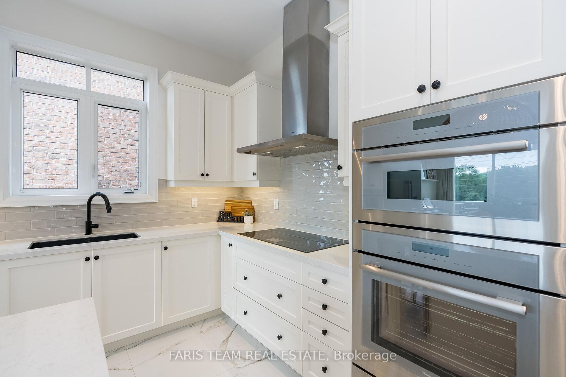 27 Muirfield Dr