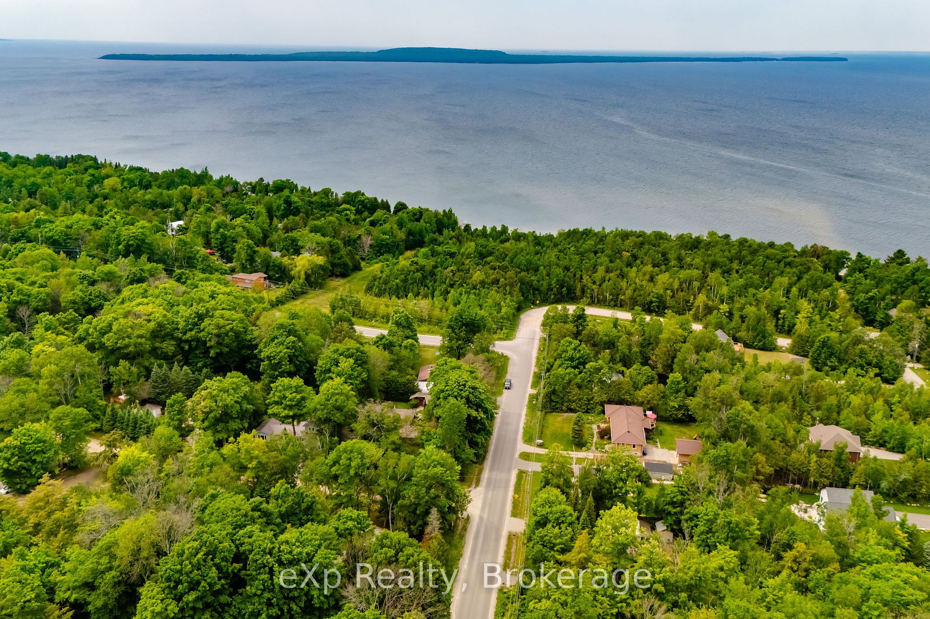 2148 Champlain Road