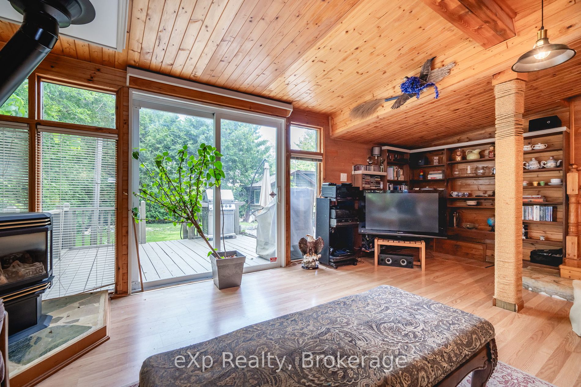 2148 Champlain Road