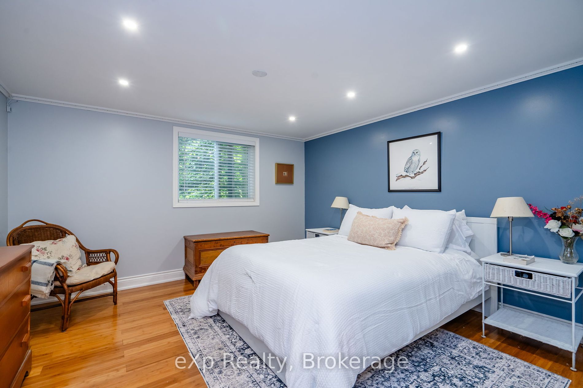 2148 Champlain Road