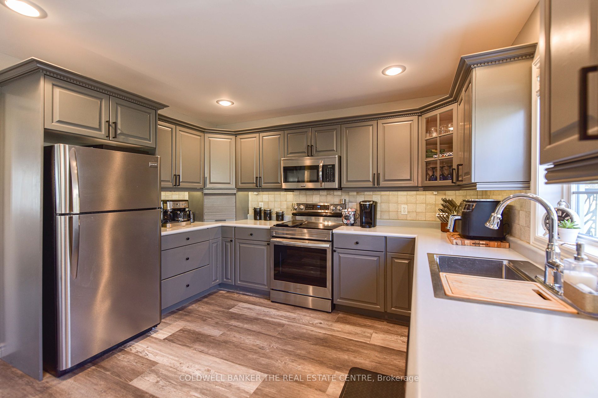 4254 Forest Wood Drive
