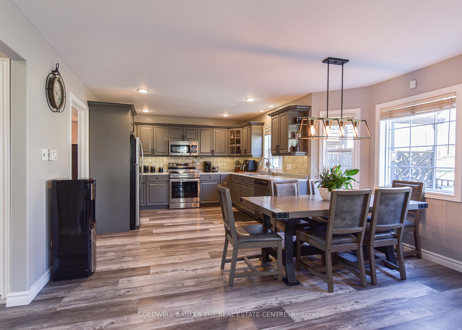 4254 Forest Wood Drive