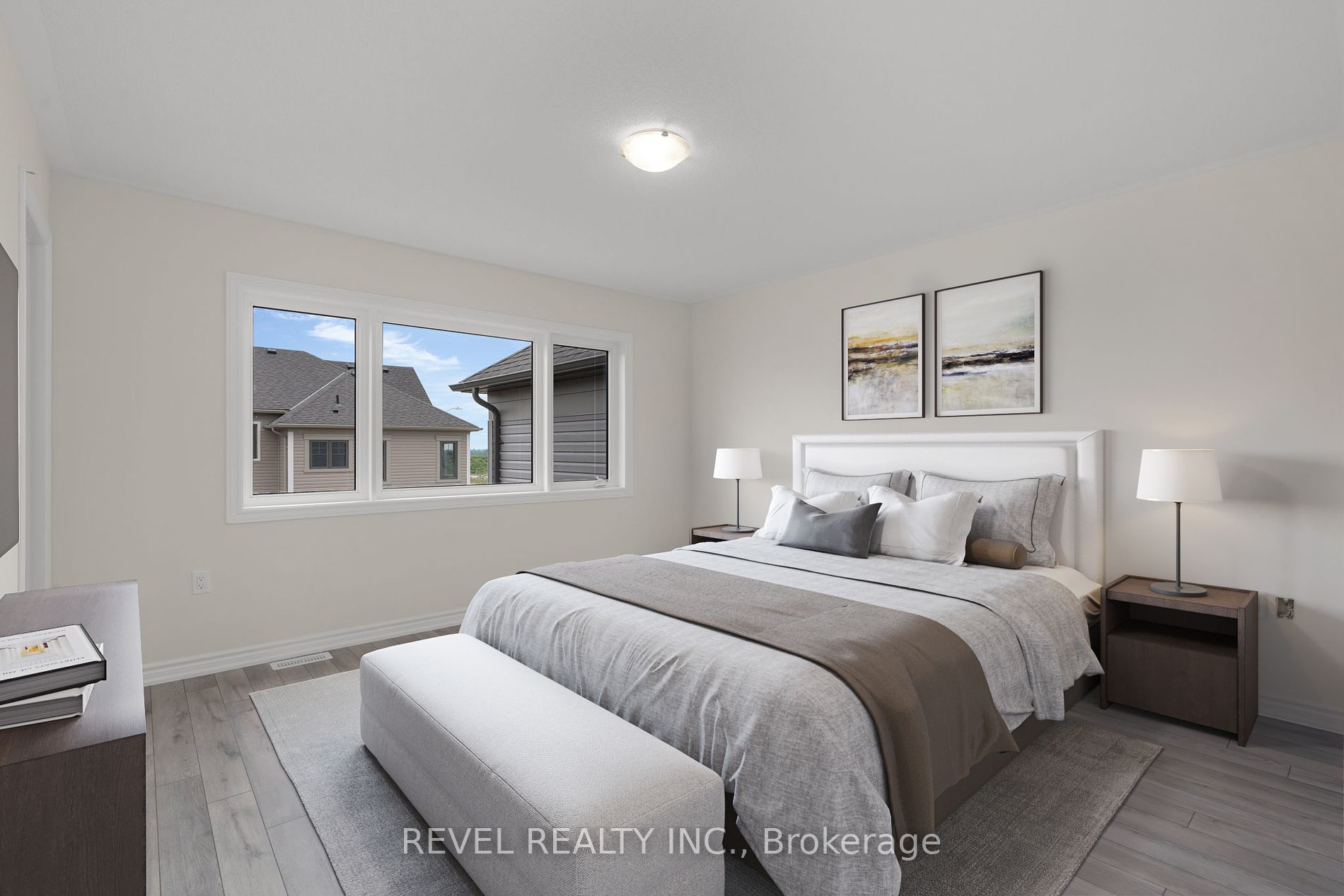 4 ROCHESTER Drive