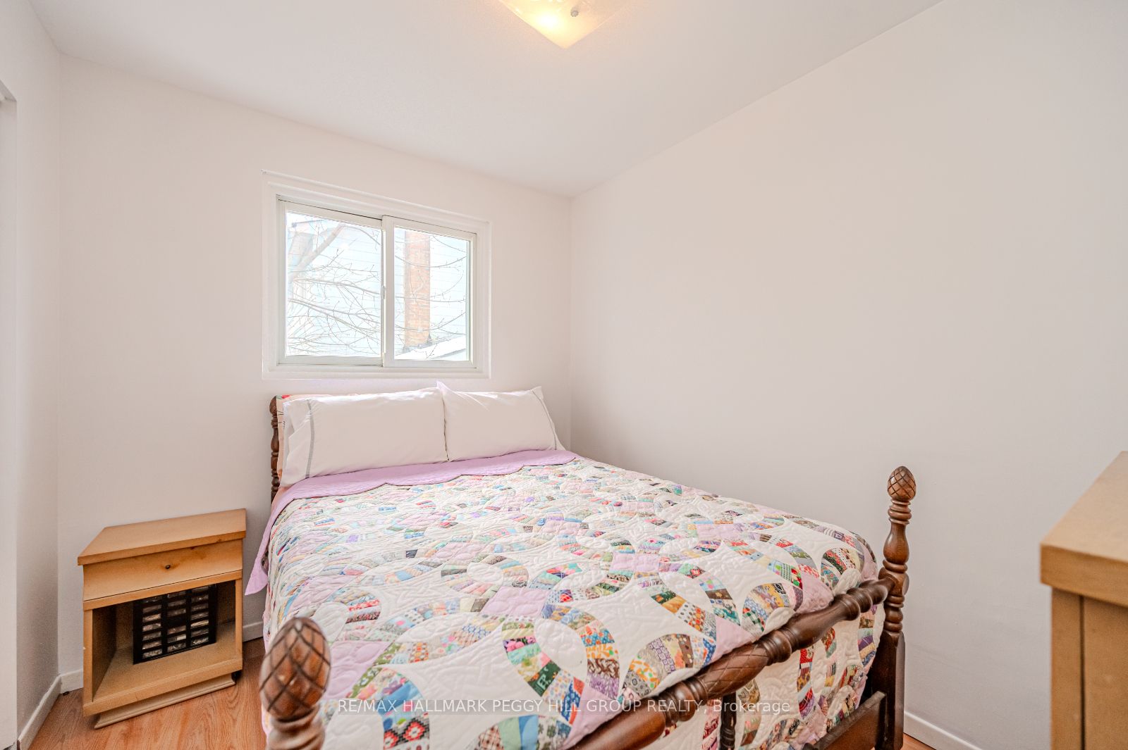 263 Crawford St
