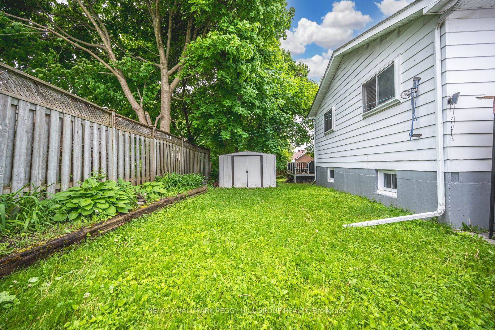 263 Crawford St