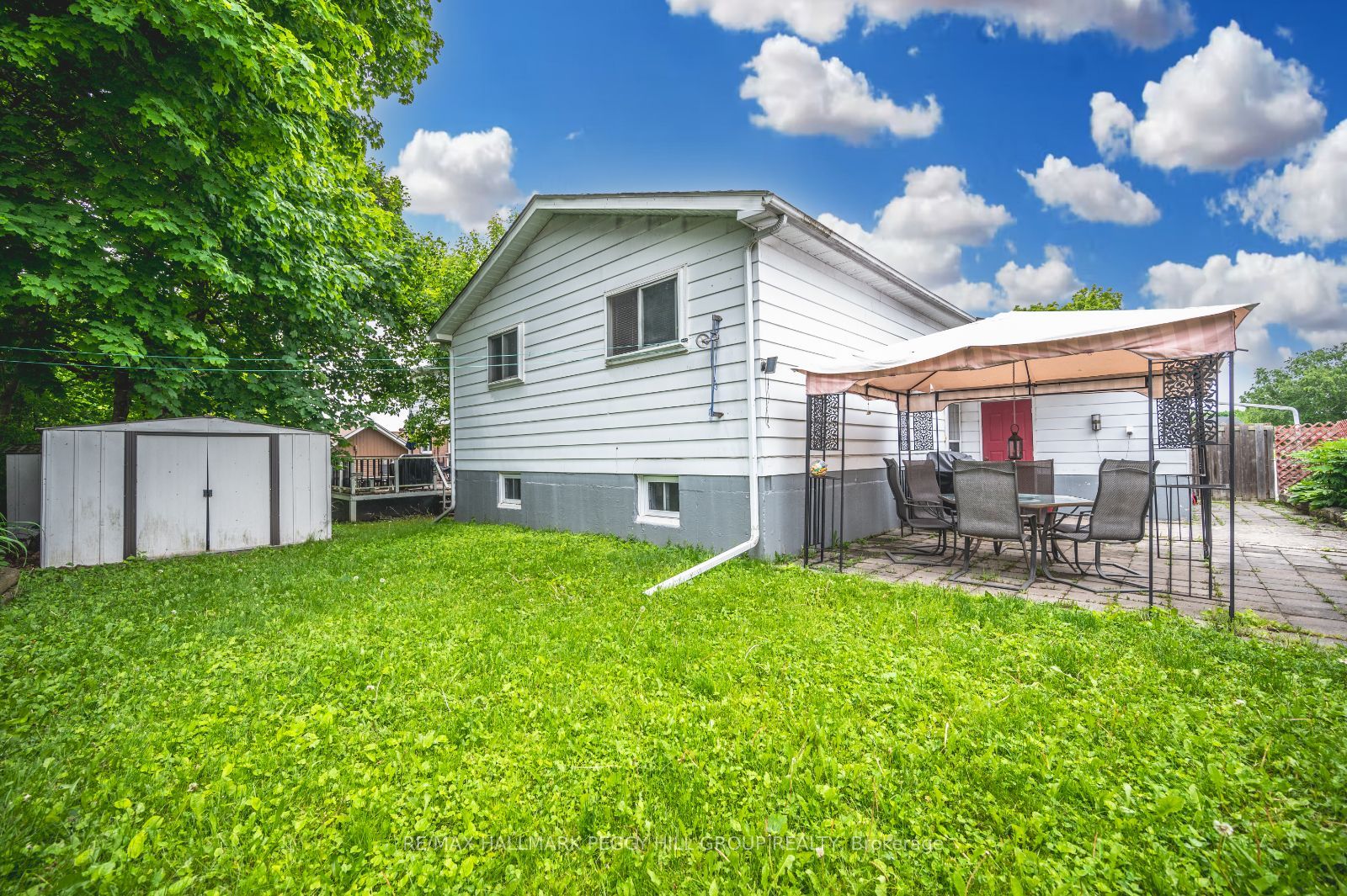 263 Crawford St