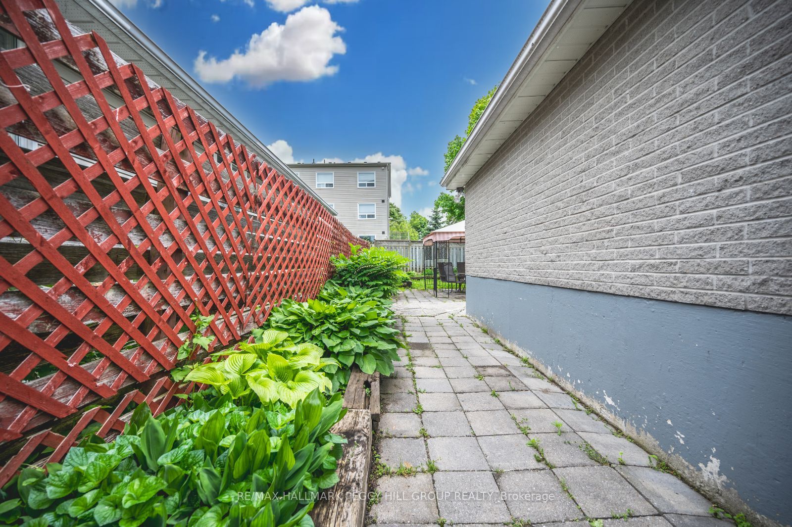 263 Crawford St