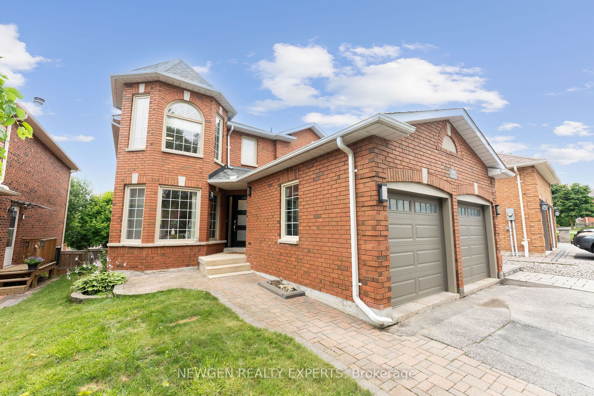 43 Golden Meadow Road
