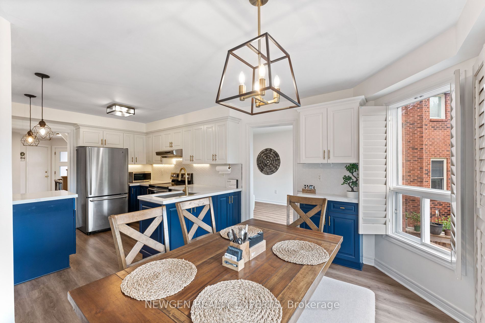 43 Golden Meadow Road