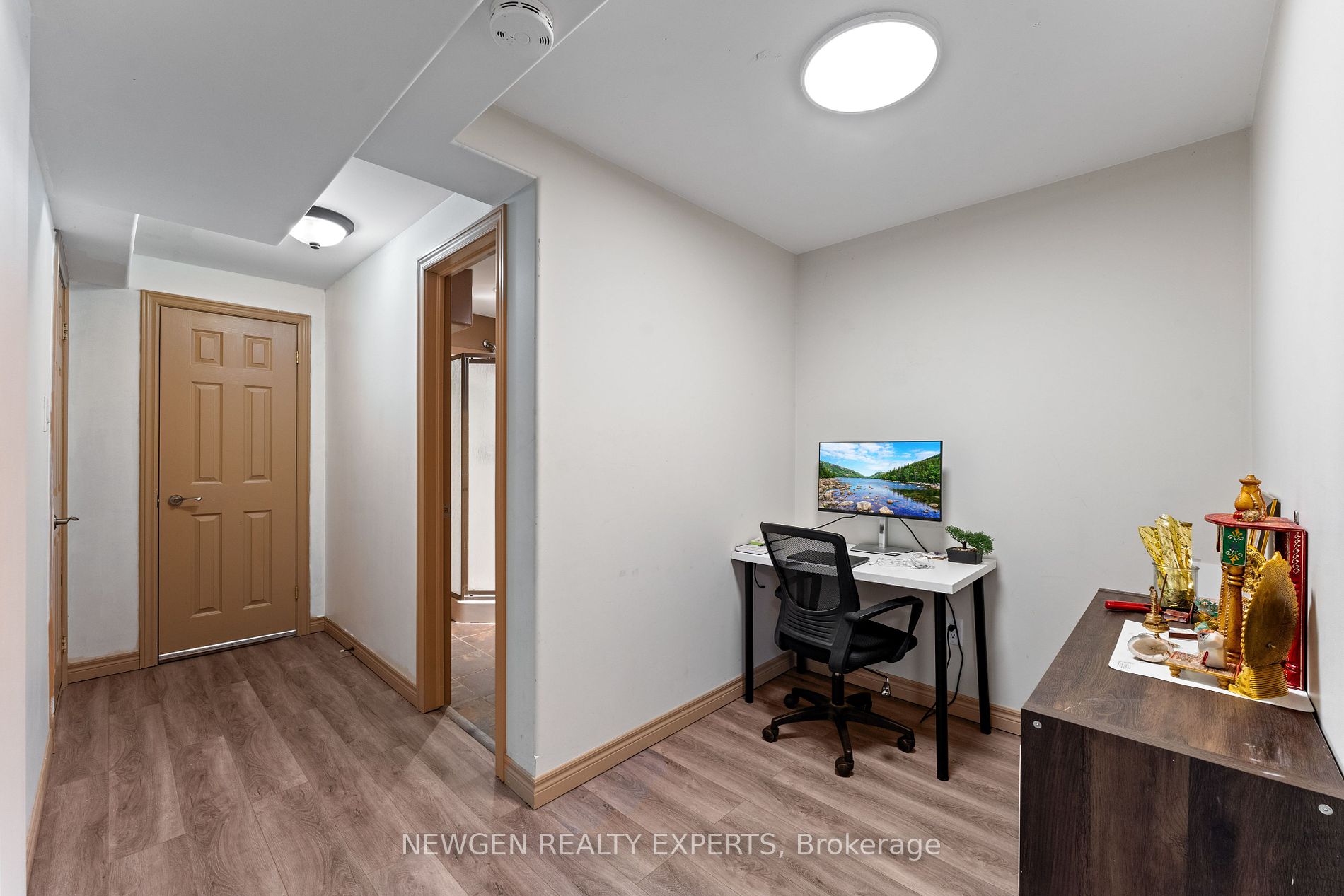 43 Golden Meadow Road