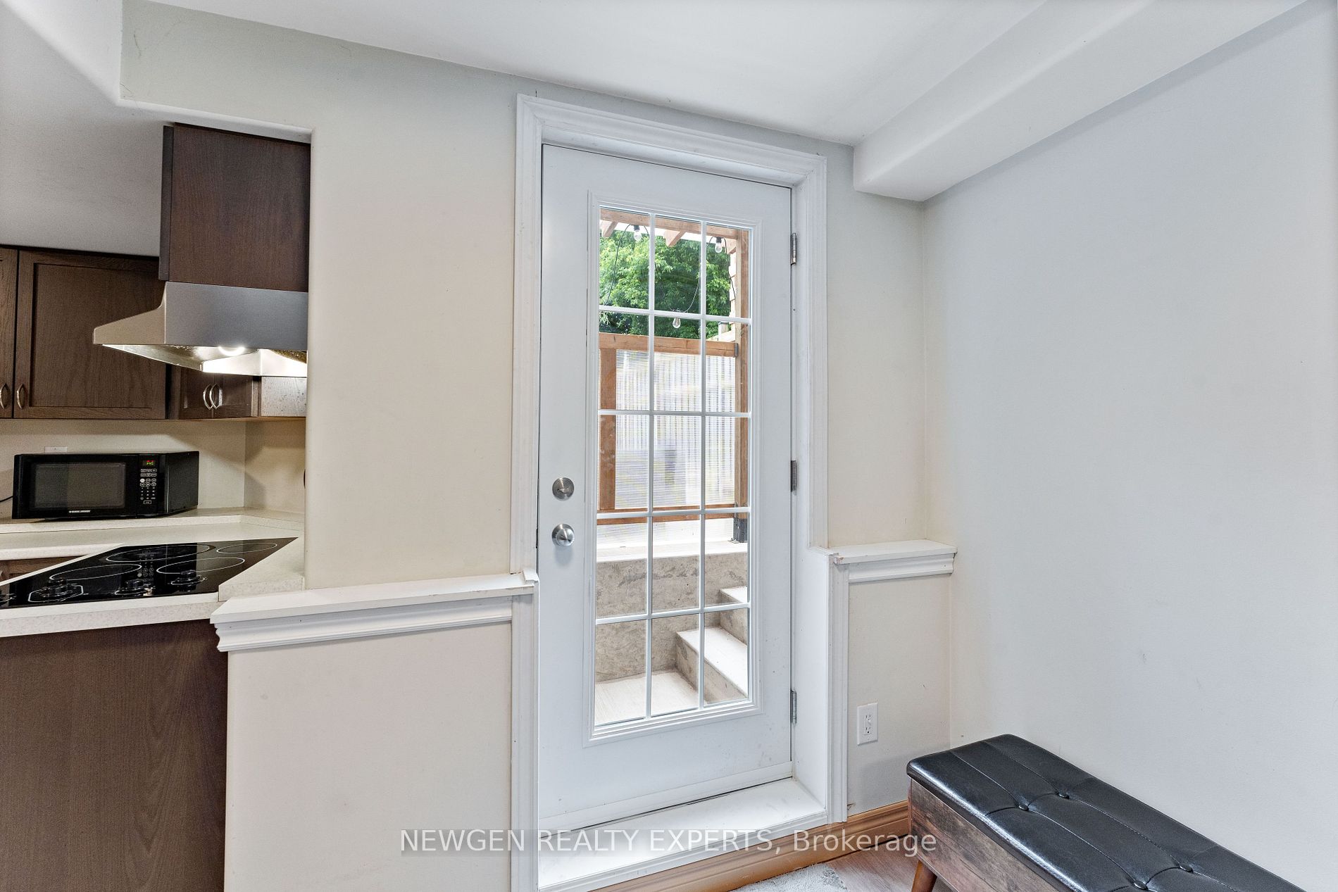 43 Golden Meadow Road