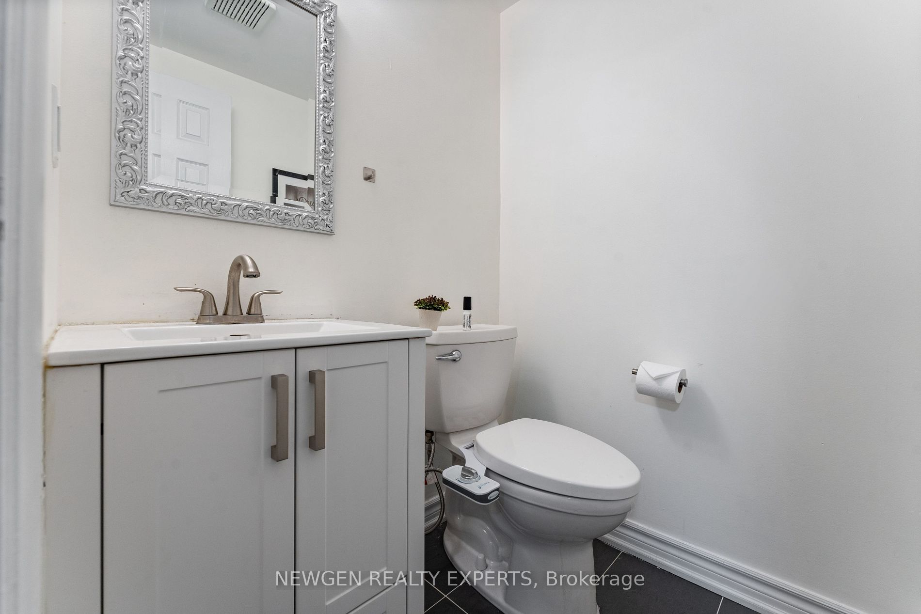43 Golden Meadow Road