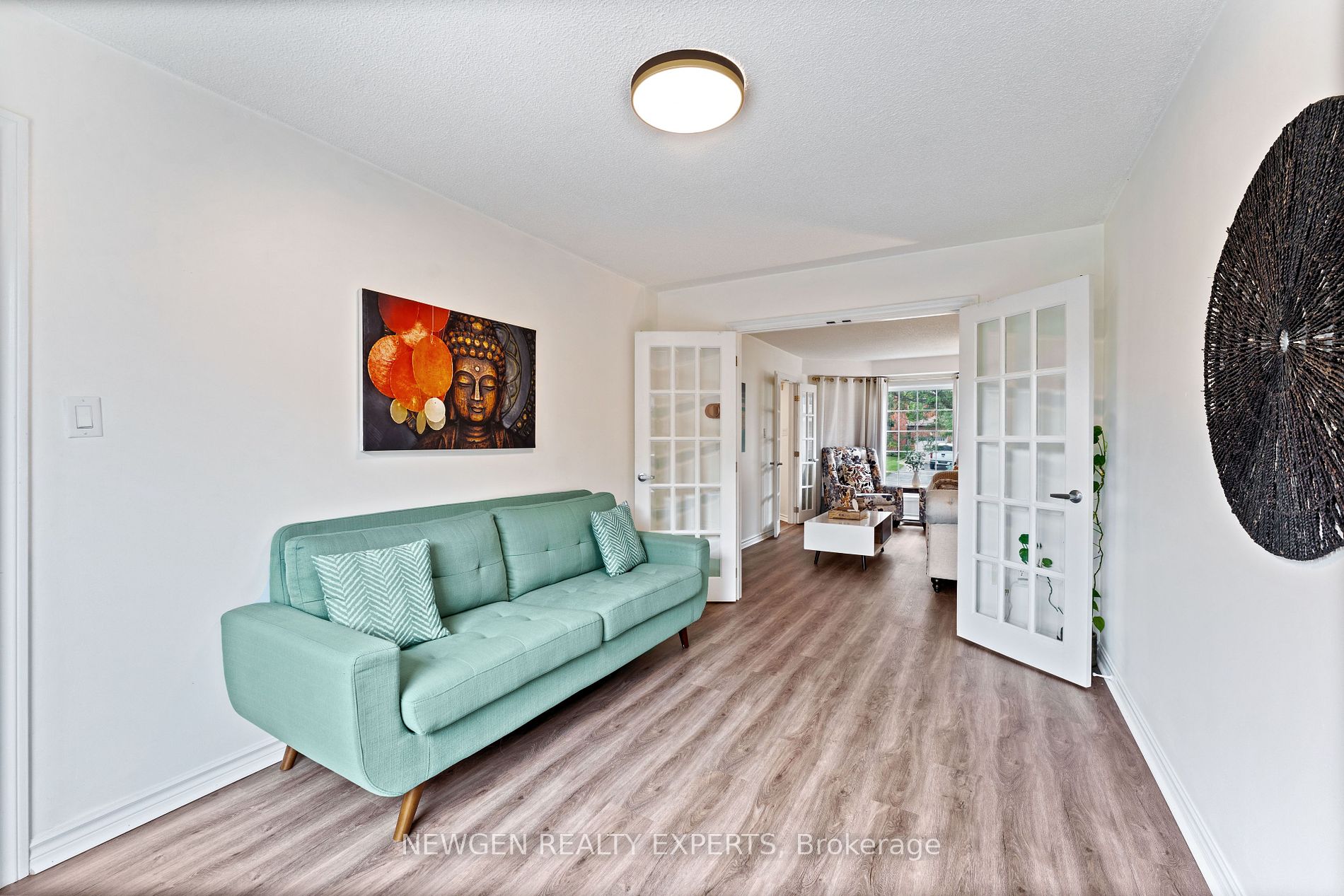 43 Golden Meadow Road