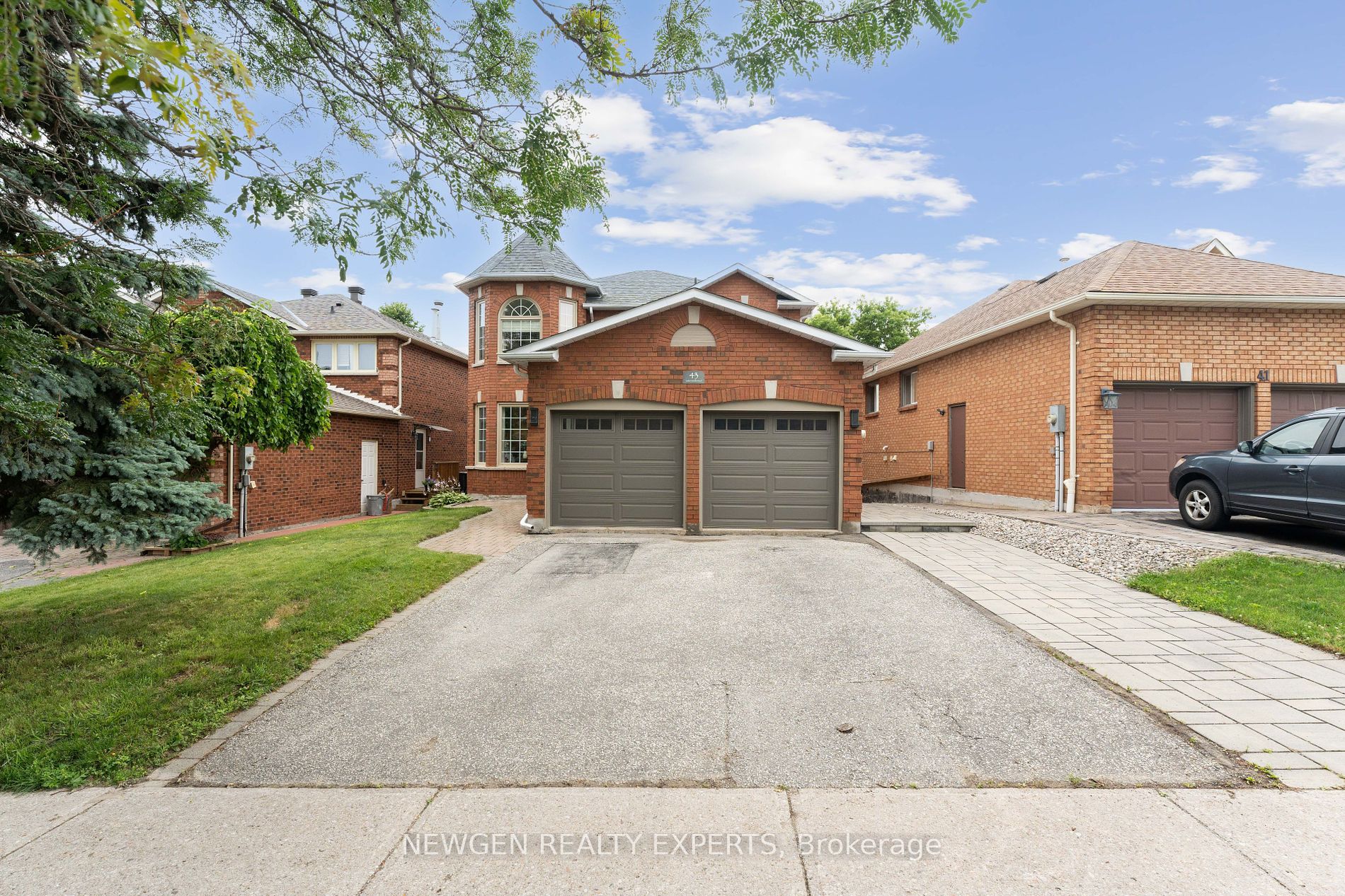 43 Golden Meadow Road