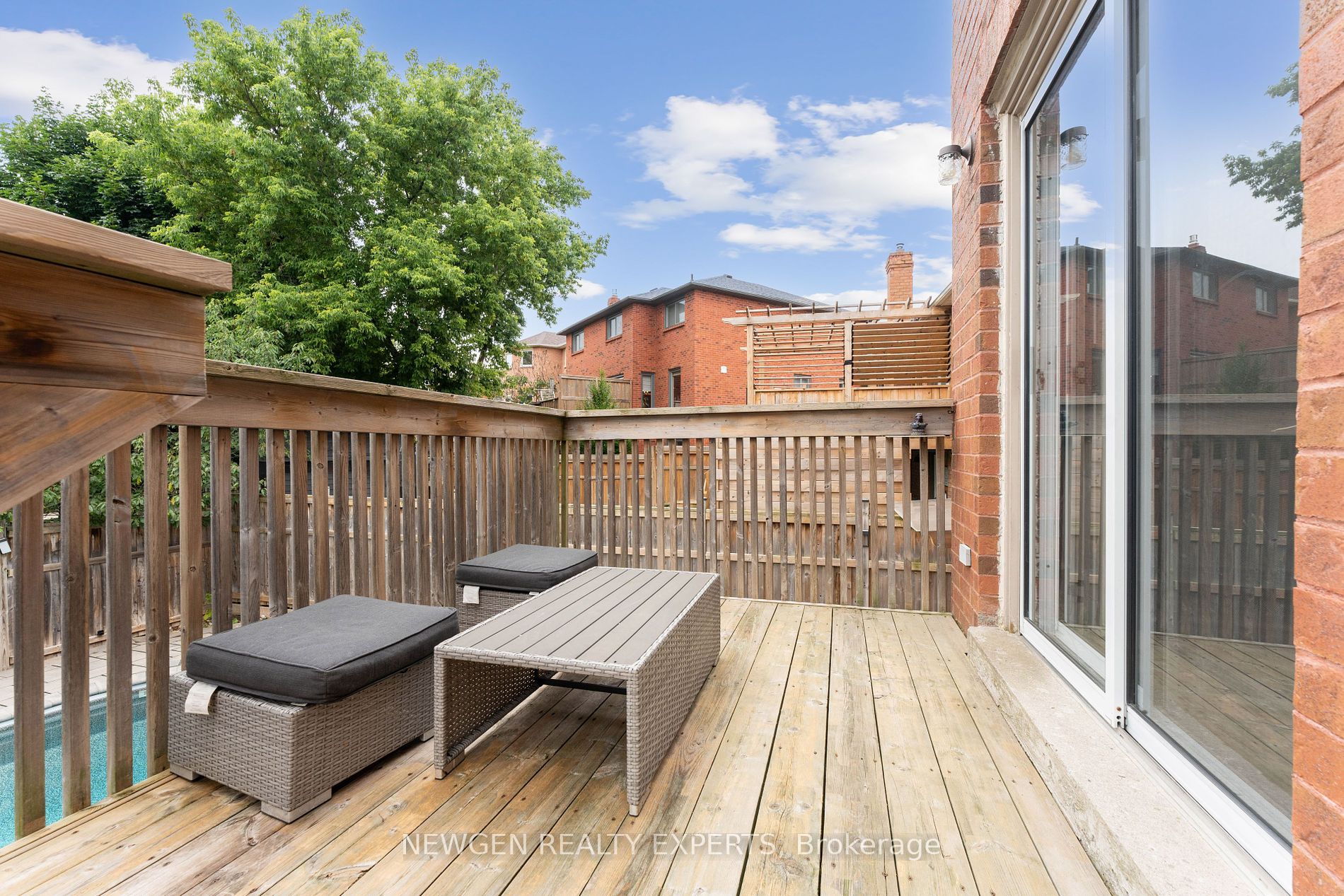 43 Golden Meadow Road