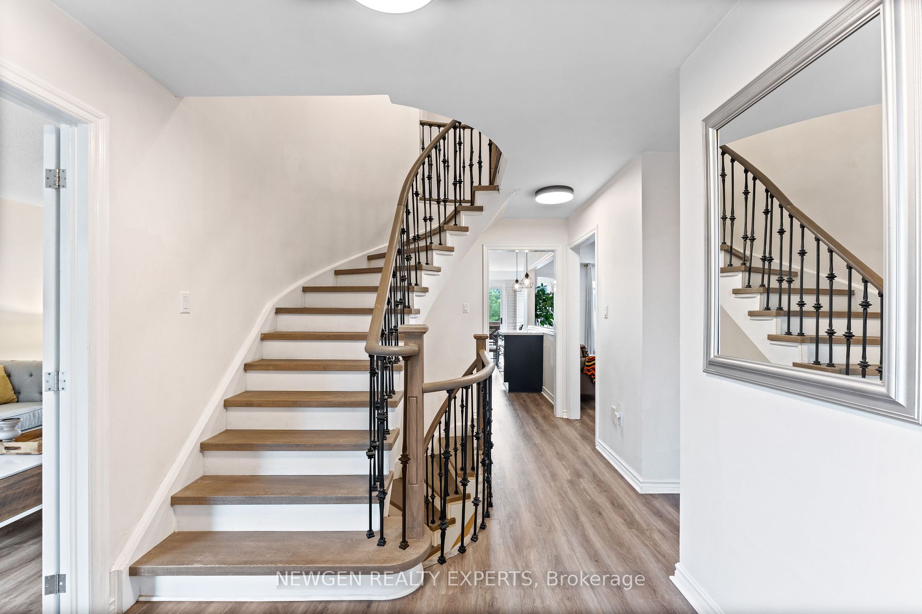 43 Golden Meadow Road