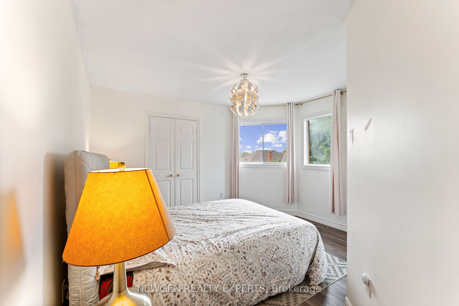 43 Golden Meadow Road
