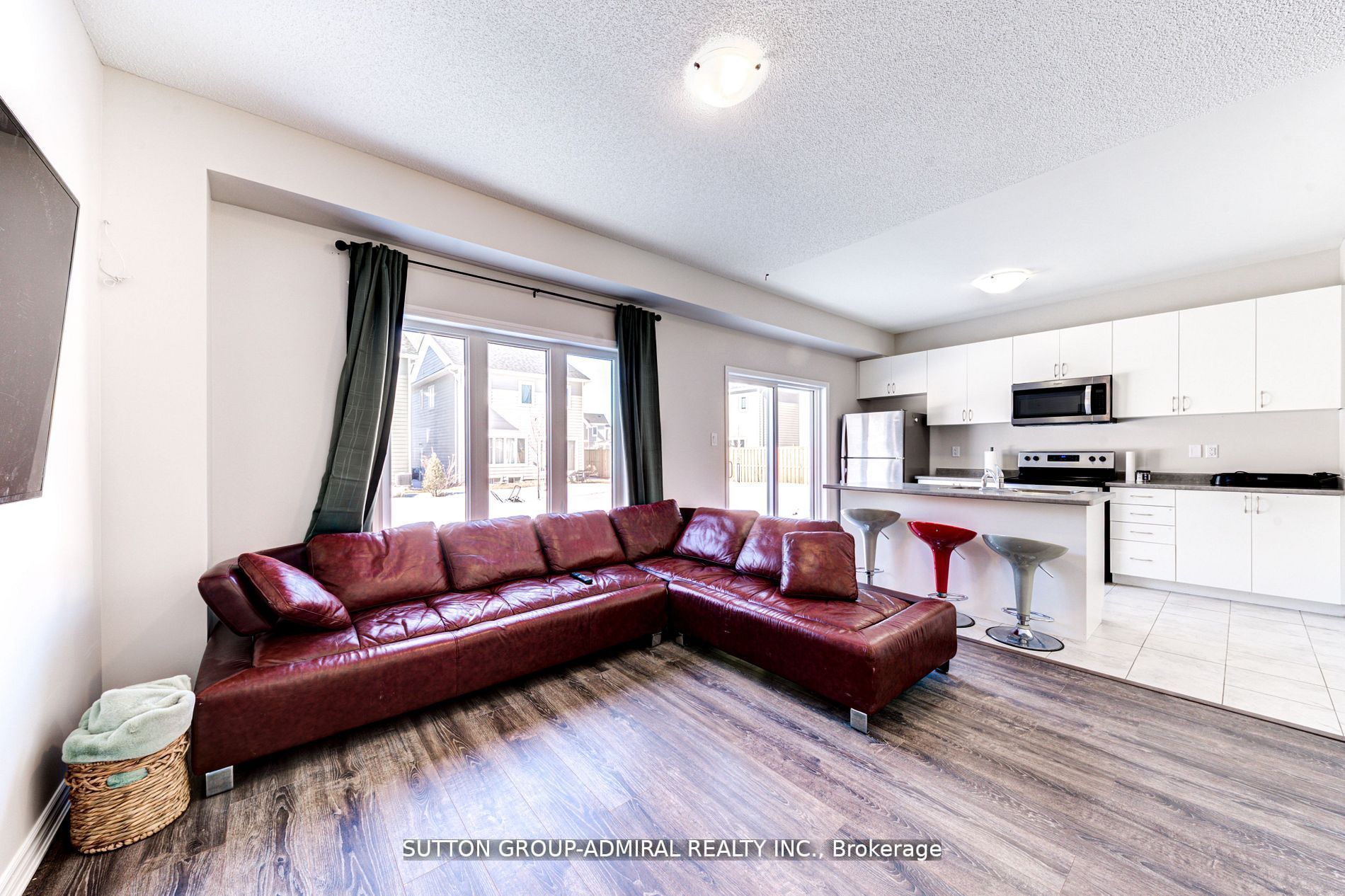 23 Bobolink Drive
