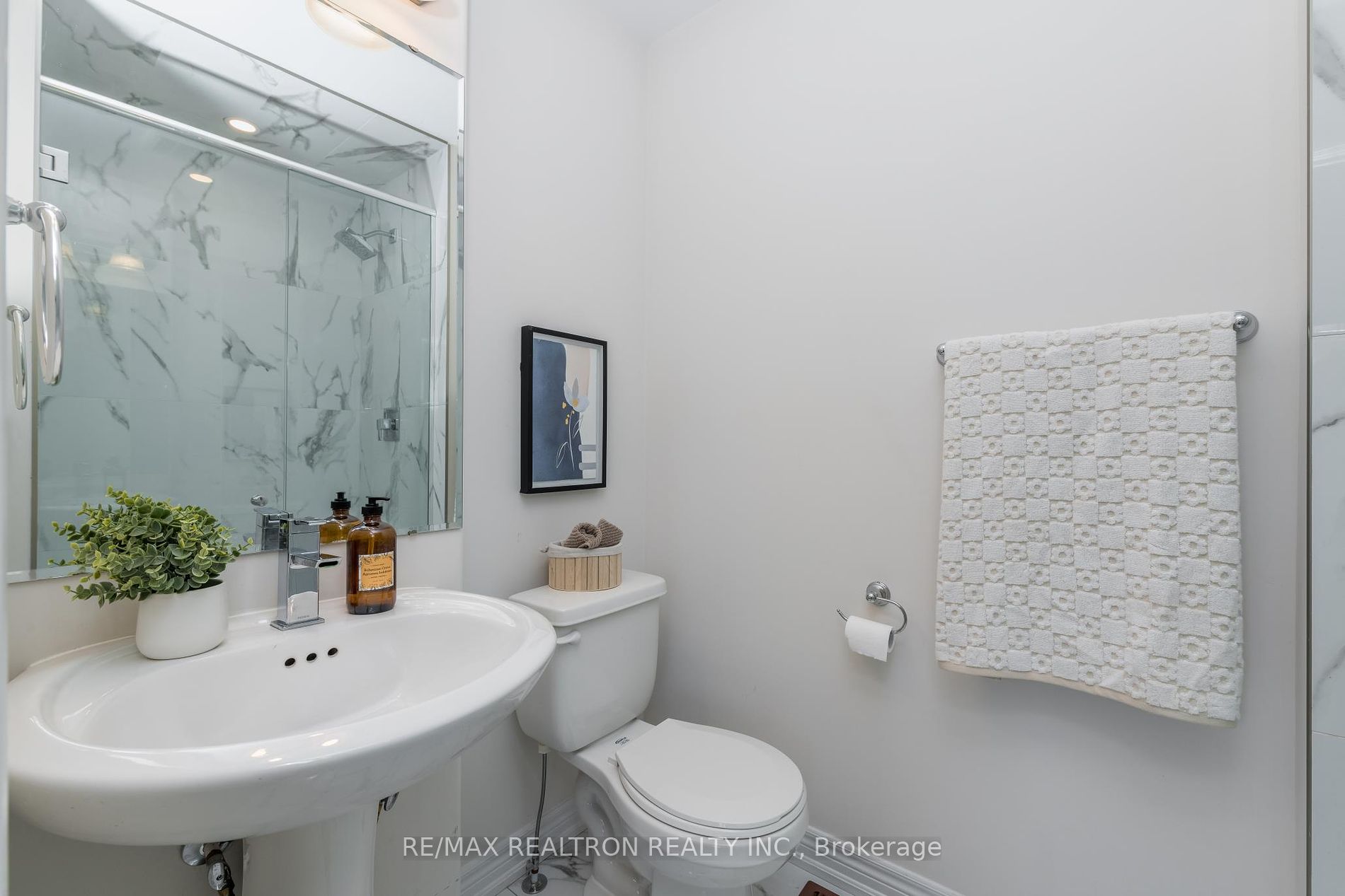 1 Leggott Avenue, #25