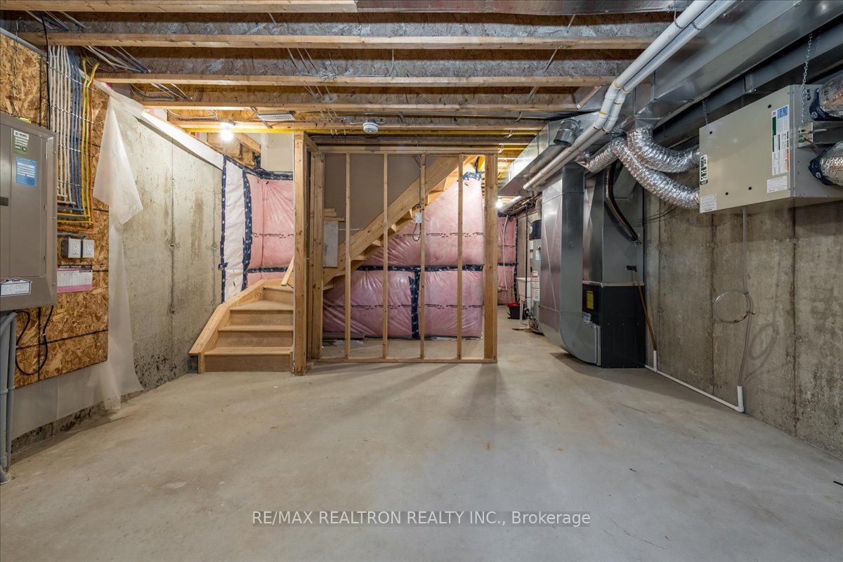 1 Leggott Avenue, #25