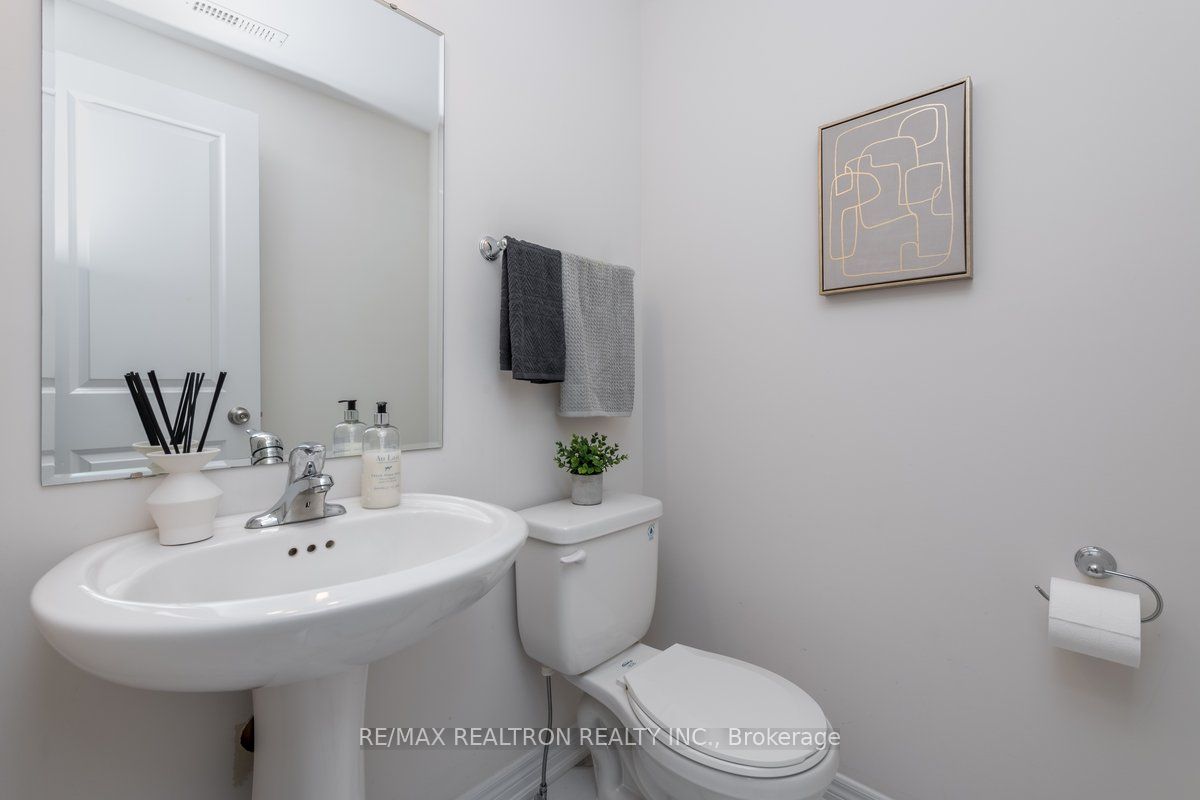 1 Leggott Avenue, #25