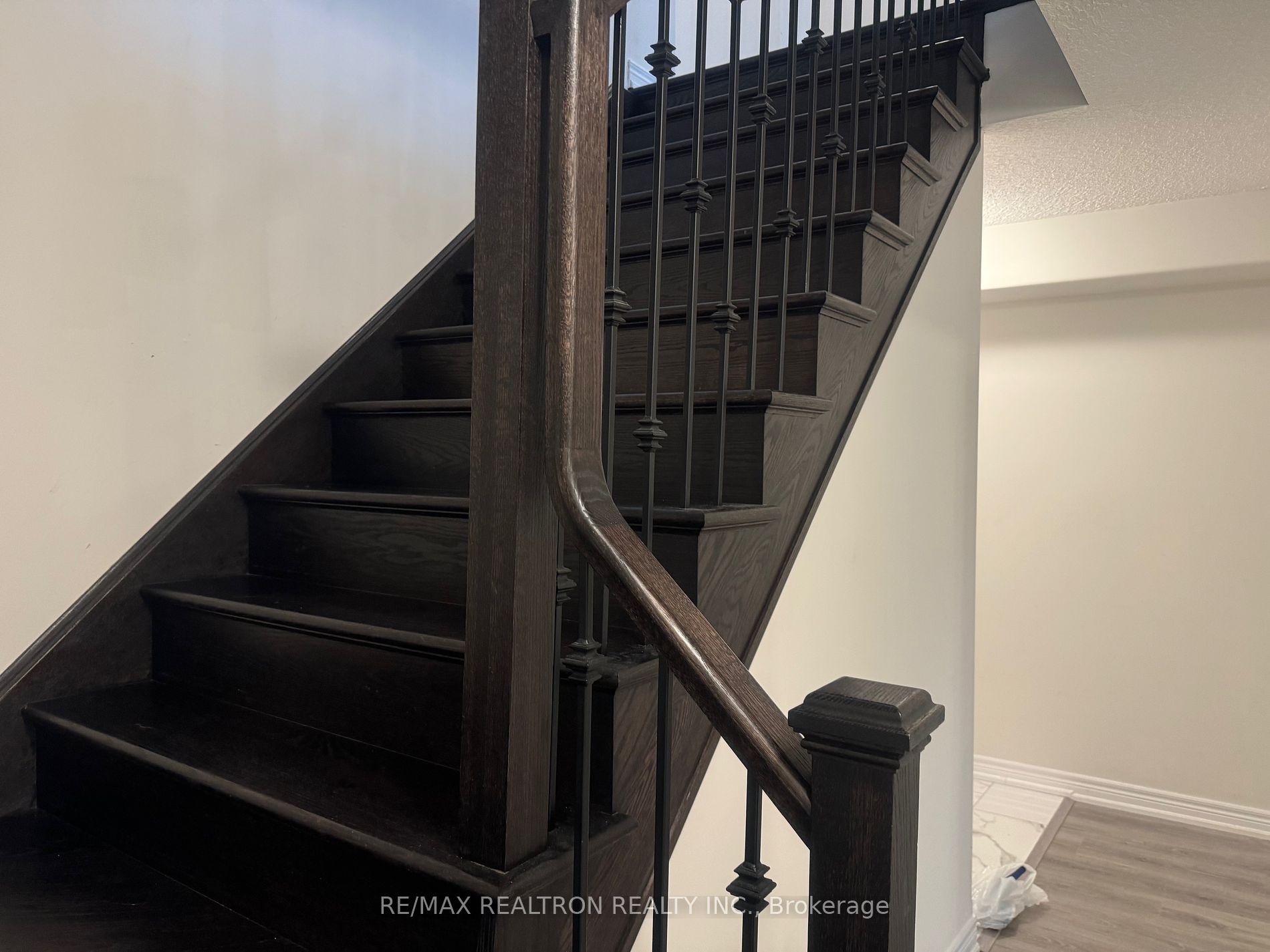 1 Leggott Avenue, #25