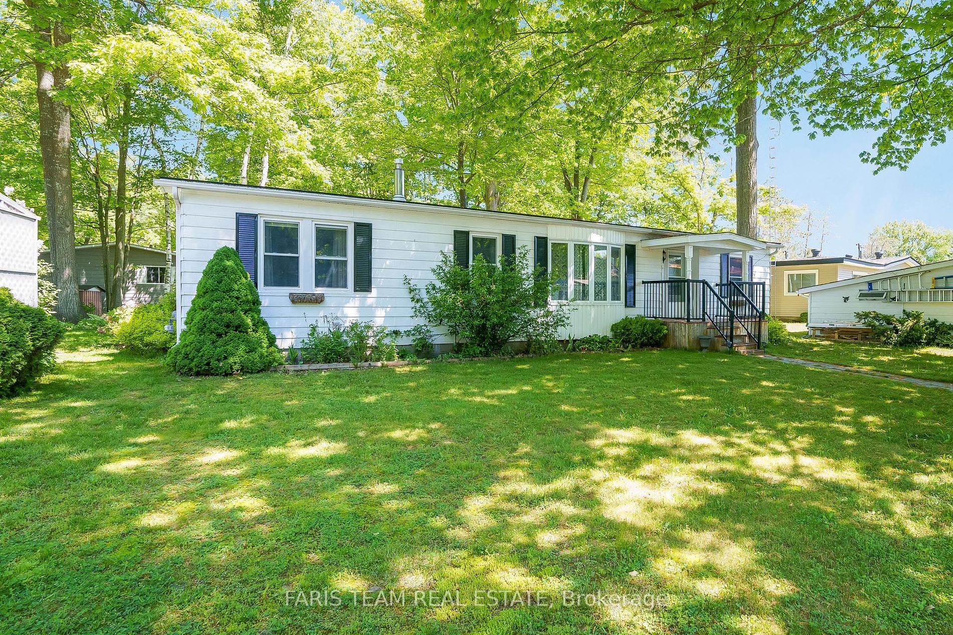 3 Murray Drive