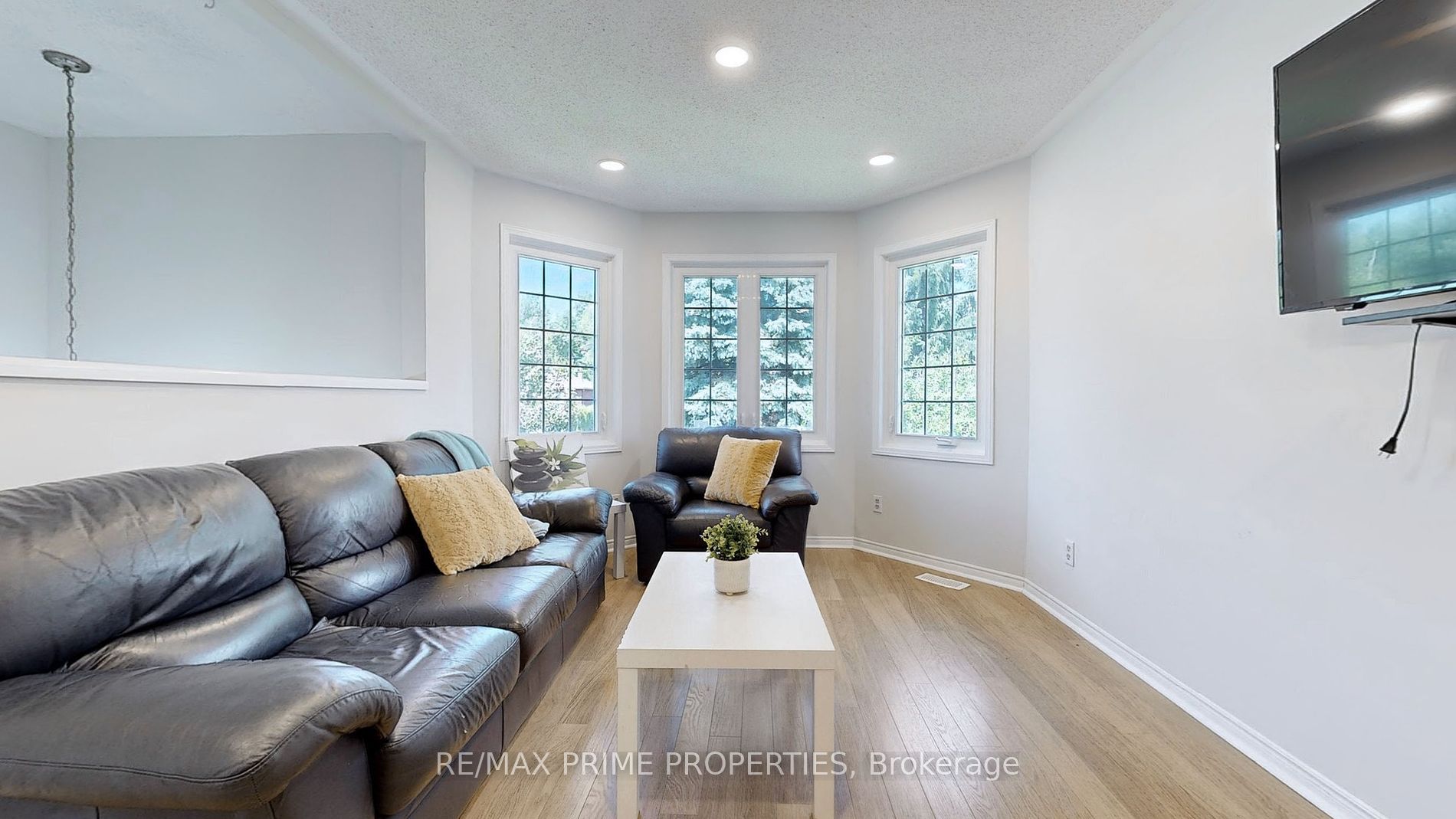 129 Osborne St