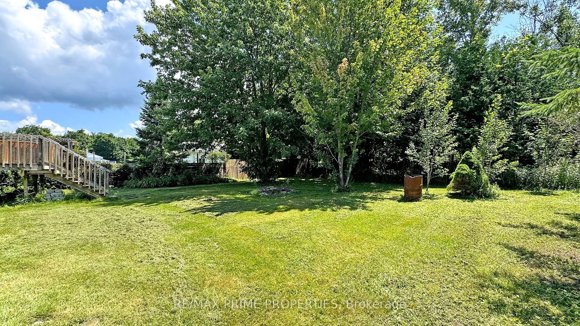 129 Osborne St