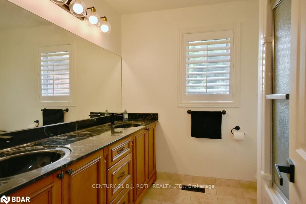 58 Brushwood Cres