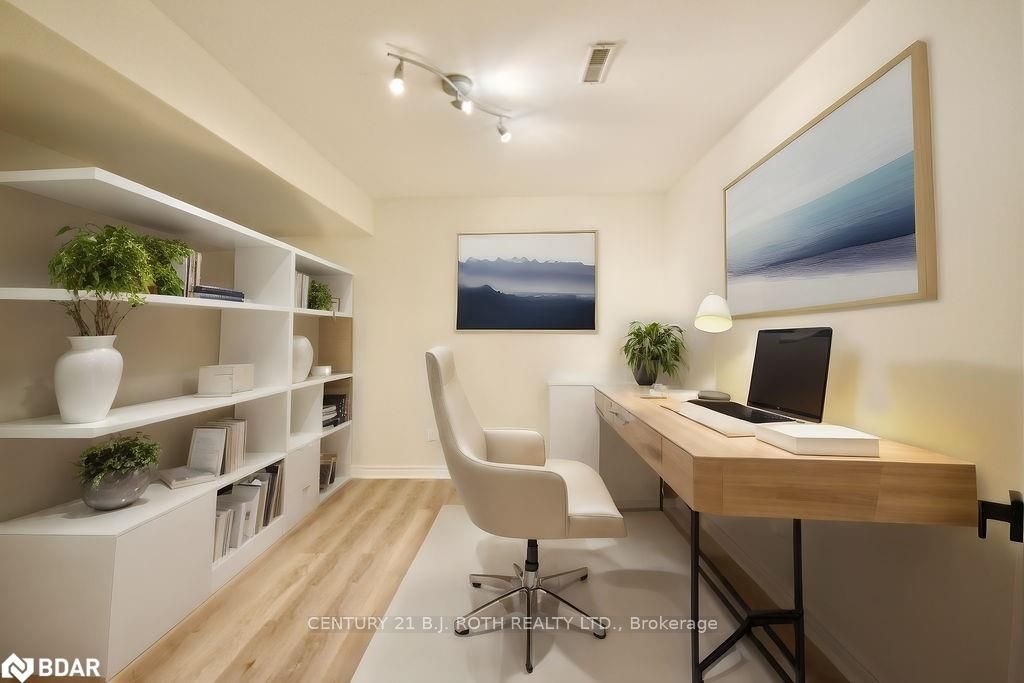 58 Brushwood Cres