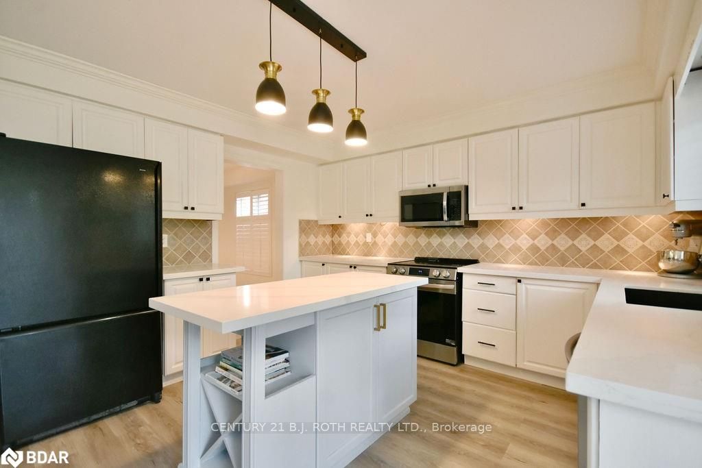 58 Brushwood Cres