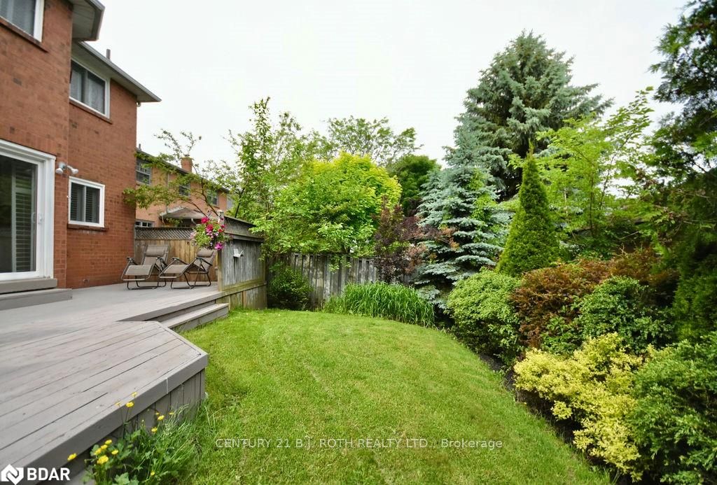 58 Brushwood Cres