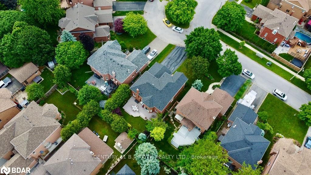 58 Brushwood Cres