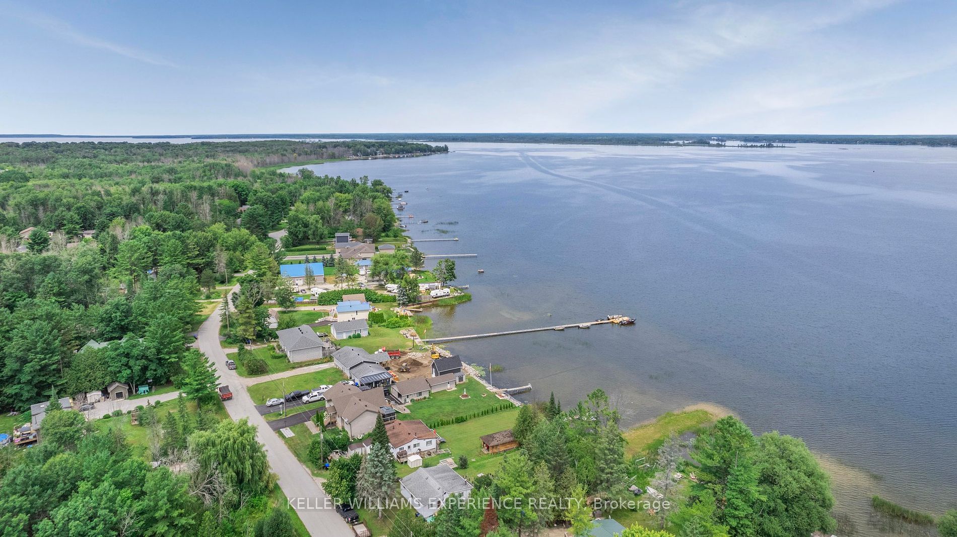 10 Bayside Ave