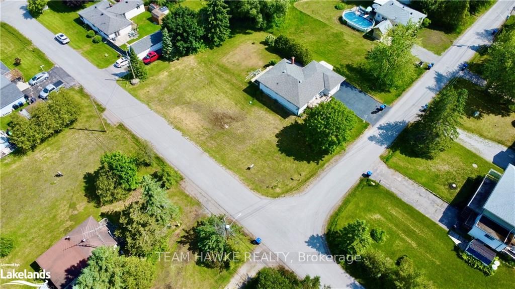 268 Kingfisher Avenue