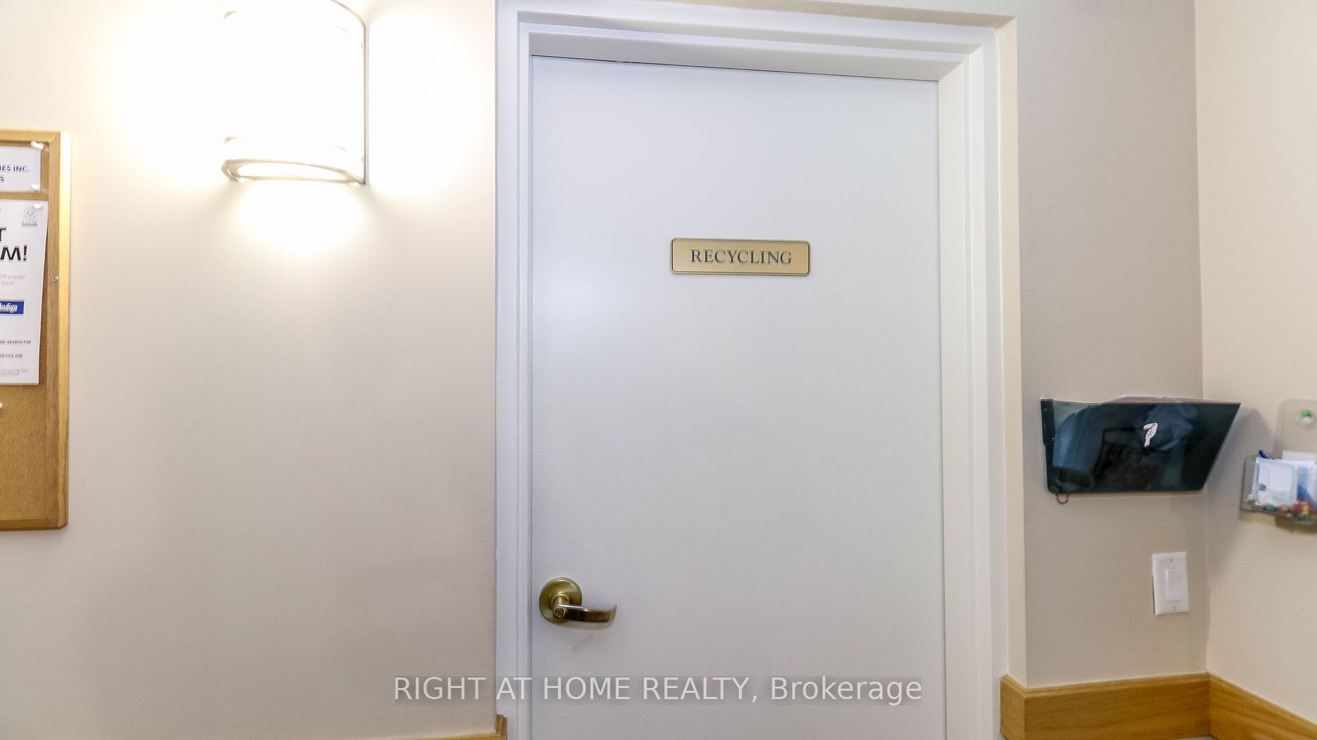 94 Dean Ave, #316