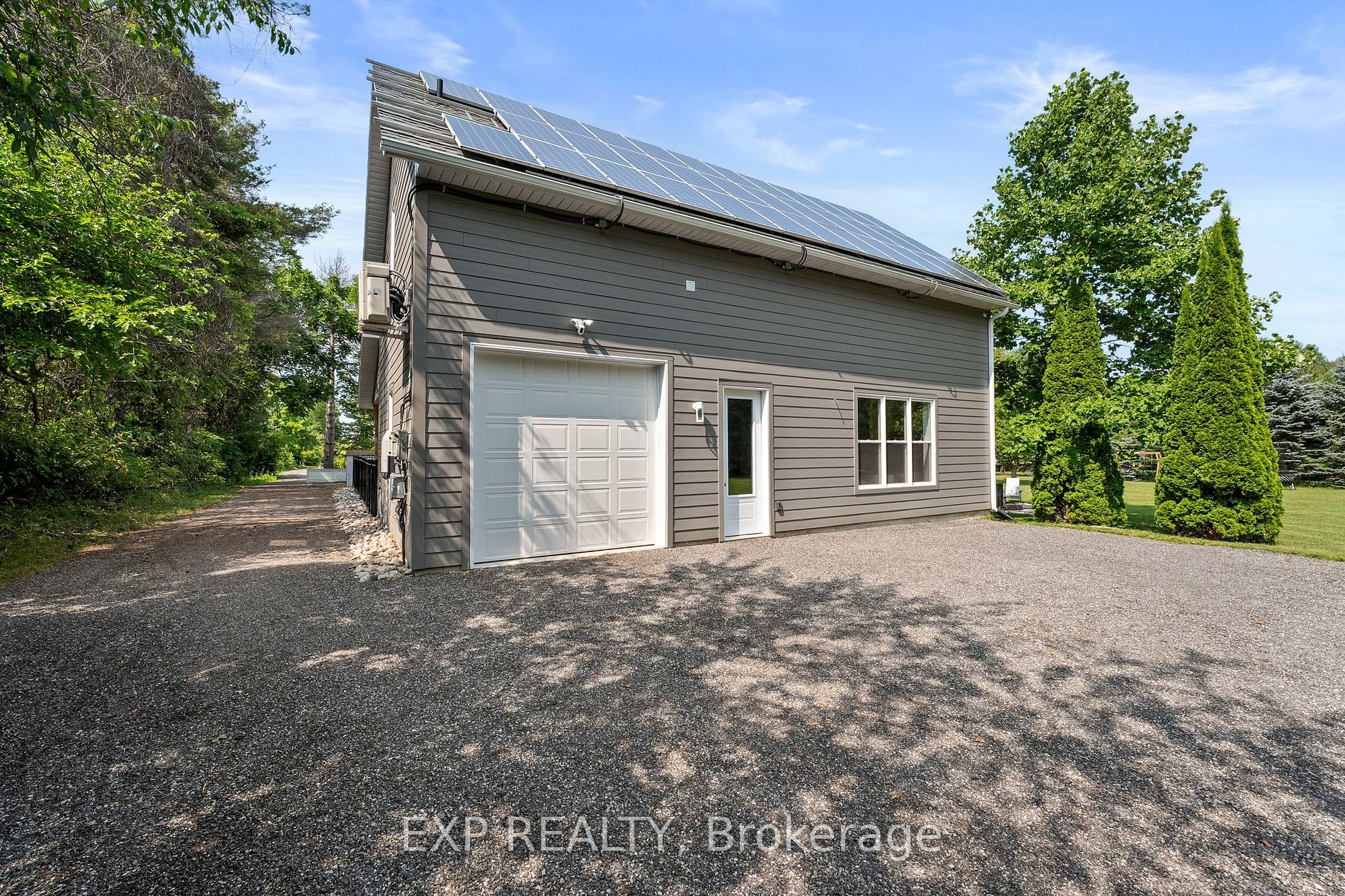 7833 Poplar Side Road
